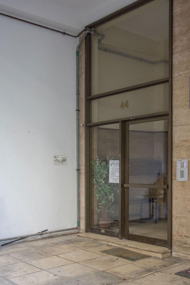 Nikis Suites Syntagma-Plaka By Ghh アテネ エクステリア 写真